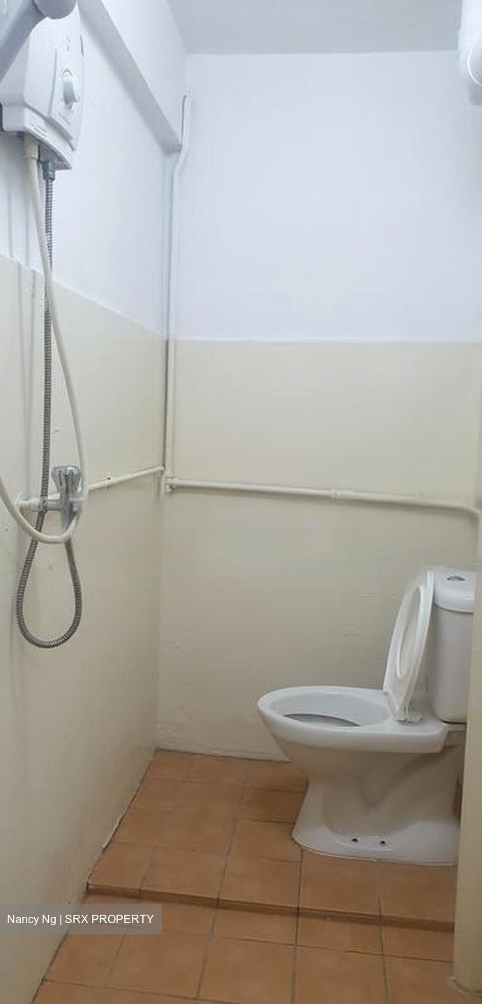 Jurong West Avenue 5 (Jurong West), HDB 2 Rooms #496187921